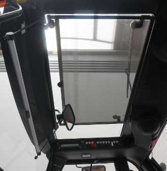 Used Forklift Truck LINDE E 80/600 ION 1279 ELEKTRO VIERRADFRONTSTAPLER (12937882)