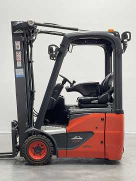 Used Forklift Truck LINDE E12-02-386 ELEKTRO DREIRADFRONTSTAPLER (13070205)