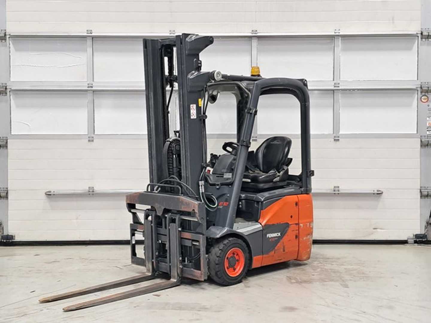Used Forklift Truck LINDE E12-02 ELEKTRO DREIRADFRONTSTAPLER (13073384)