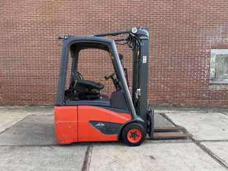 Used Forklift Truck LINDE E14-02 ELEKTRO DREIRADFRONTSTAPLER (13072017)