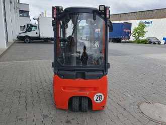 Used Forklift Truck LINDE E14 - 02 / Triplex: 4.00m! / SS / nur 1.777h! ELEKTRO VIERRADFRONTSTAPLER (13024743)