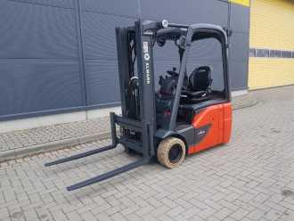 Used Forklift Truck LINDE E14 ELEKTRO DREIRADFRONTSTAPLER (12990719) backdrop