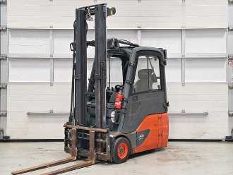 Used Forklift Truck LINDE E16-02 ELEKTRO DREIRADFRONTSTAPLER (13046536) backdrop