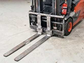 Used Forklift Truck LINDE E16-02 ELEKTRO DREIRADFRONTSTAPLER (13058581)