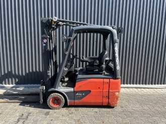 Used Forklift Truck LINDE E16-02 ELEKTRO DREIRADFRONTSTAPLER (13058673)