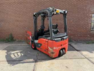 Used Forklift Truck LINDE E16-02 ELEKTRO DREIRADFRONTSTAPLER (13061247)