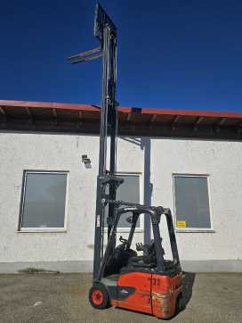Used Forklift Truck LINDE E16-02 Evo ELEKTRO DREIRADFRONTSTAPLER (13067895)