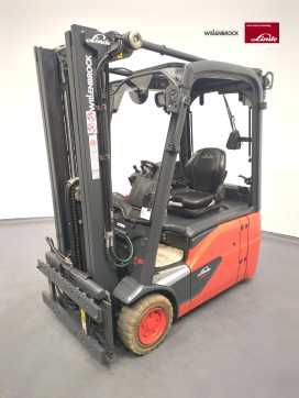 Used Forklift Truck LINDE E16-386-02 ELEKTRO DREIRADFRONTSTAPLER (13018745) backdrop