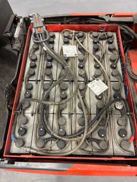 Used Forklift Truck LINDE E16-386-02 ELEKTRO DREIRADFRONTSTAPLER (13053914)