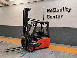 Used Forklift Truck LINDE E16 ELEKTRO DREIRADFRONTSTAPLER (13063693) backdrop
