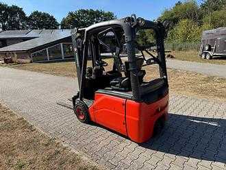 Used Forklift Truck LINDE E16 Triplex Batterie 2022 ELEKTRO DREIRADFRONTSTAPLER (13063829)