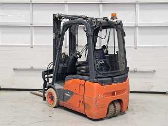 Used Forklift Truck LINDE E16C-02 ELEKTRO DREIRADFRONTSTAPLER (13046540)