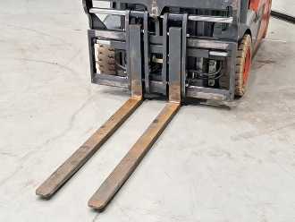 Used Forklift Truck LINDE E16C-02 ELEKTRO DREIRADFRONTSTAPLER (13046540)
