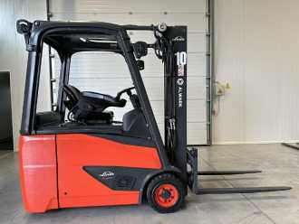 Used Forklift Truck LINDE E16H ELEKTRO DREIRADFRONTSTAPLER (12990720) backdrop