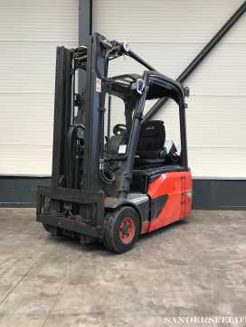 Used Forklift Truck LINDE E16L-02-EVO ELEKTRO DREIRADFRONTSTAPLER (12839164) backdrop