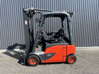 Used Forklift Truck LINDE E16P-02 ELEKTRO VIERRADFRONTSTAPLER (13049679)