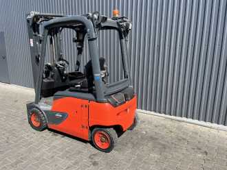 Used Forklift Truck LINDE E16P-02 ELEKTRO VIERRADFRONTSTAPLER (13049679)