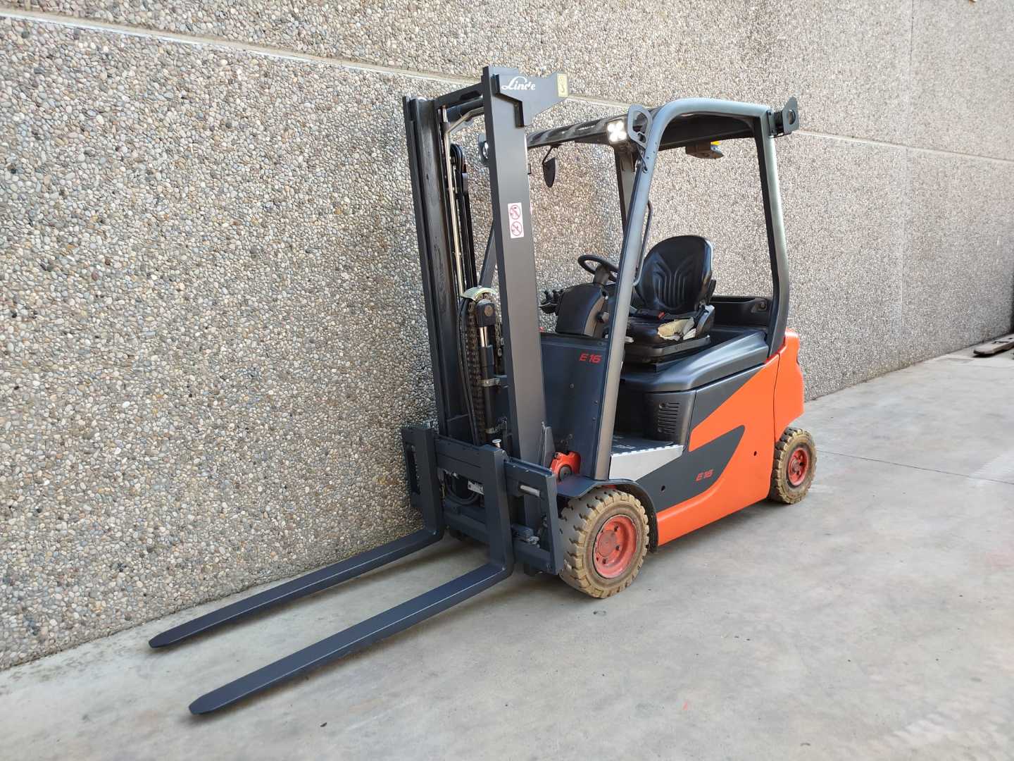 Used Forklift Truck LINDE E16P ELEKTRO VIERRADFRONTSTAPLER (13037151)