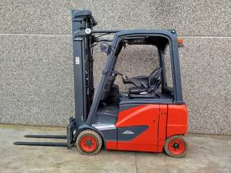 Used Forklift Truck LINDE E16PH-02 EVO ELEKTRO VIERRADFRONTSTAPLER (13047695)