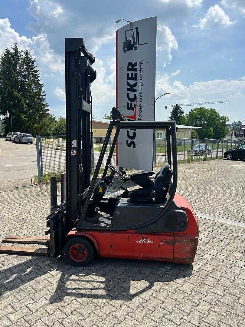 Used Forklift Truck LINDE E18-02 ELEKTRO DREIRADFRONTSTAPLER (12544848)