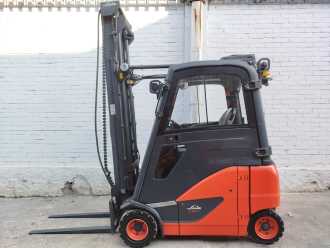 Used Forklift Truck LINDE E18 PH ELEKTRO VIERRADFRONTSTAPLER (13067345)