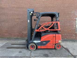 Used Forklift Truck LINDE E18PH-02 ELEKTRO VIERRADFRONTSTAPLER (13053980)