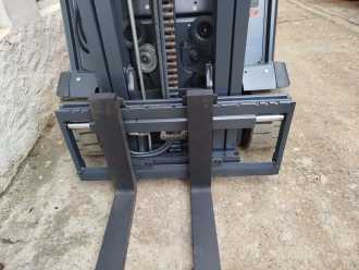 Used Forklift Truck LINDE E20L-02 EVO ELEKTRO DREIRADFRONTSTAPLER (13051148)
