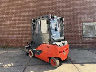Used Forklift Truck LINDE E20PHL-02 ELEKTRO VIERRADFRONTSTAPLER (13062699)
