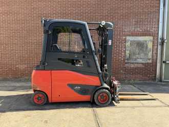 Used Forklift Truck LINDE E20PHL-02 ELEKTRO VIERRADFRONTSTAPLER (13062700)