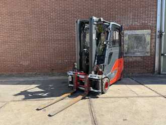 Used Forklift Truck LINDE E20PHL-02 ELEKTRO VIERRADFRONTSTAPLER (13062700)