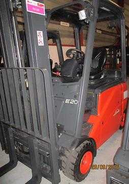 Used Forklift Truck LINDE E20PL (386) ELEKTRO VIERRADFRONTSTAPLER (11917706) backdrop