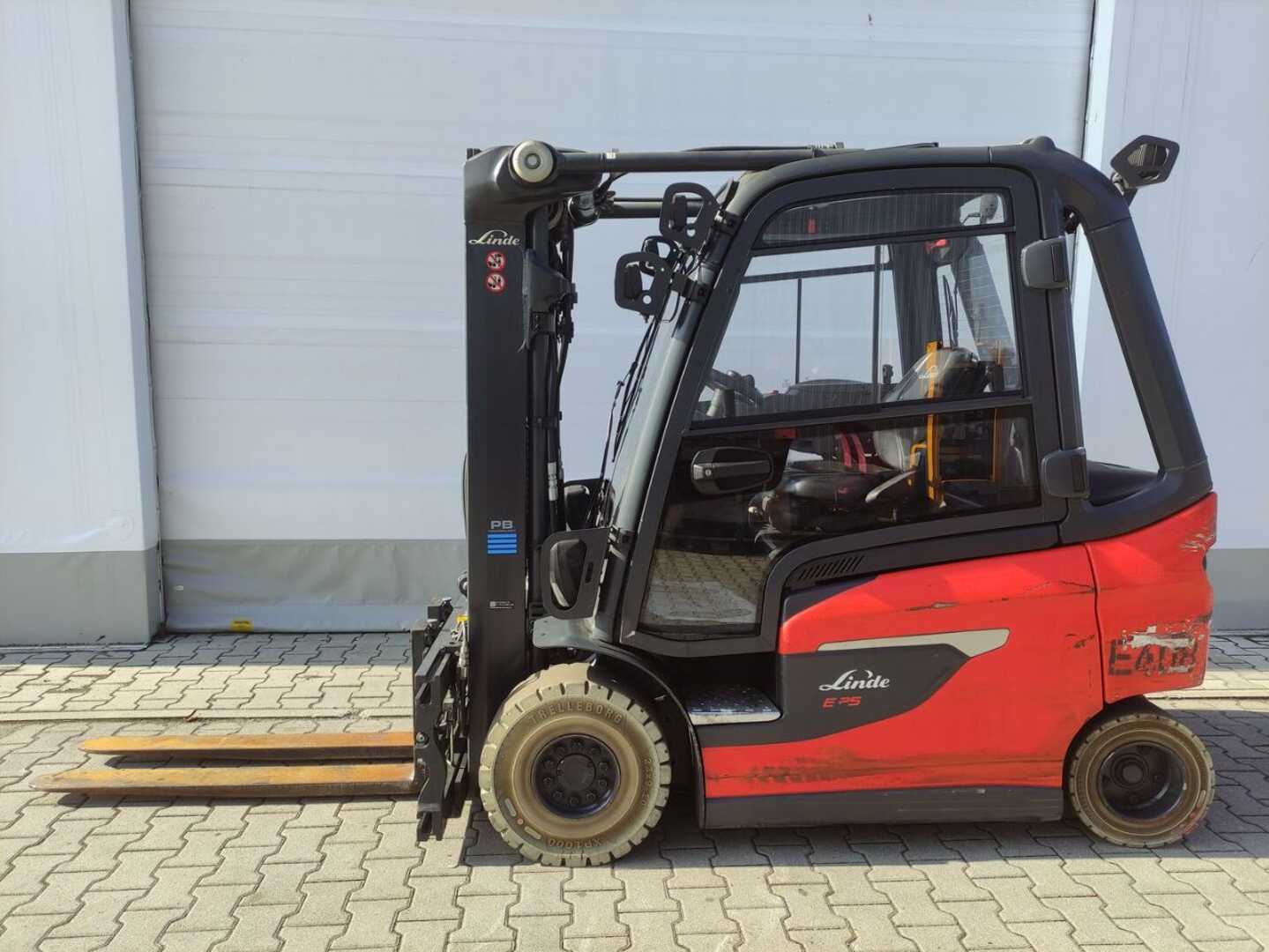 Used Forklift Truck LINDE E25-01/1252 ELEKTRO VIERRADFRONTSTAPLER (13073837)