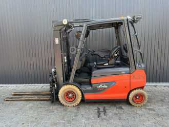 Used Forklift Truck LINDE E25-01 ELEKTRO VIERRADFRONTSTAPLER (12978428)