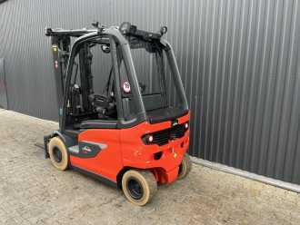 Used Forklift Truck LINDE E25-01 ELEKTRO VIERRADFRONTSTAPLER (13066297)