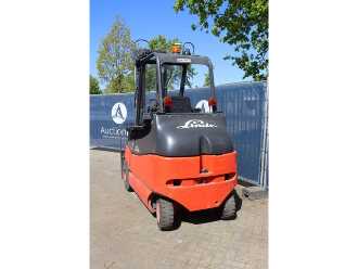 Used Forklift Truck LINDE E25/600-02 ELEKTRO VIERRADFRONTSTAPLER (13041360)