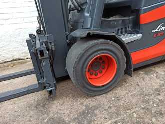 Used Forklift Truck LINDE E25 ELEKTRO VIERRADFRONTSTAPLER (13067306)