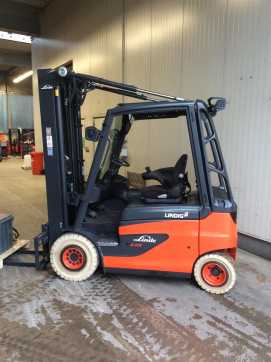 Used Forklift Truck LINDE E25 ELEKTRO VIERRADFRONTSTAPLER (13069514)