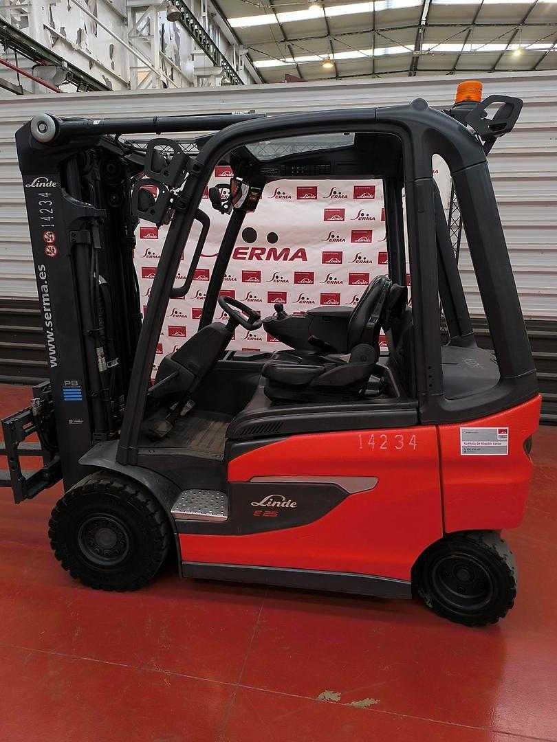 Used Forklift Truck LINDE E25 ELEKTRO VIERRADFRONTSTAPLER (13073547)