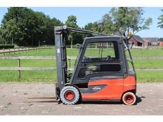Used Forklift Truck LINDE E25L-01 ELEKTRO VIERRADFRONTSTAPLER (13045997)