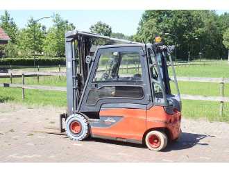 Used Forklift Truck LINDE E25L-01 ELEKTRO VIERRADFRONTSTAPLER (13045997)