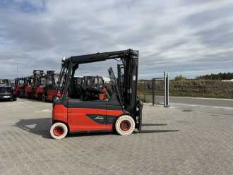 Used Forklift Truck LINDE E25RL-01 DIESEL VIERRADFRONTSTAPLER (13067157)