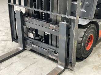 Used Forklift Truck LINDE E30-01 ELEKTRO VIERRADFRONTSTAPLER (12979379)
