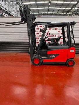 Used Forklift Truck LINDE E30/600 HL  ELEKTRO VIERRADFRONTSTAPLER (13018206)