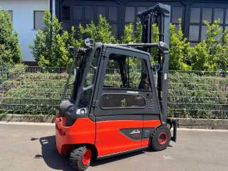 Used Forklift Truck LINDE E30 ELEKTRO VIERRADFRONTSTAPLER (13055870)