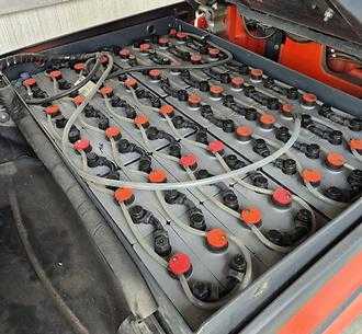 Used Forklift Truck LINDE E30H/600 - 387 ELEKTRO VIERRADFRONTSTAPLER (13075000)