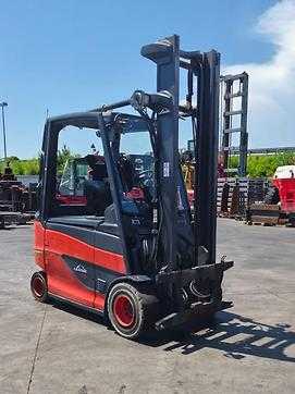 Used Forklift Truck LINDE E30HL-01/600 ELEKTRO VIERRADFRONTSTAPLER (13052430)