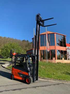 Used Forklift Truck LINDE E35HL-01 ELEKTRO VIERRADFRONTSTAPLER (13025011)