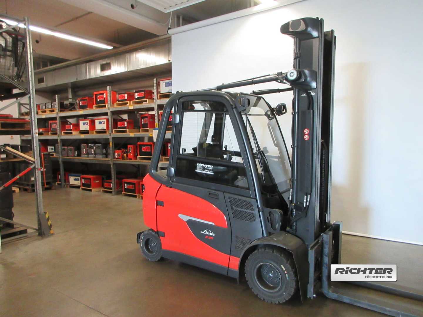 Used Forklift Truck LINDE E35HL ELEKTRO VIERRADFRONTSTAPLER (12874302)