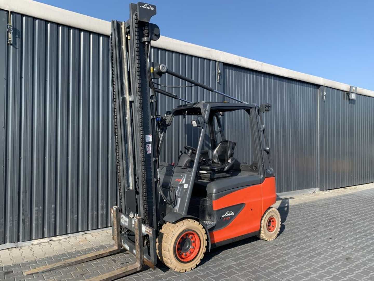Used Forklift Truck LINDE E40H-01/600 ELEKTRO VIERRADFRONTSTAPLER (13059001)