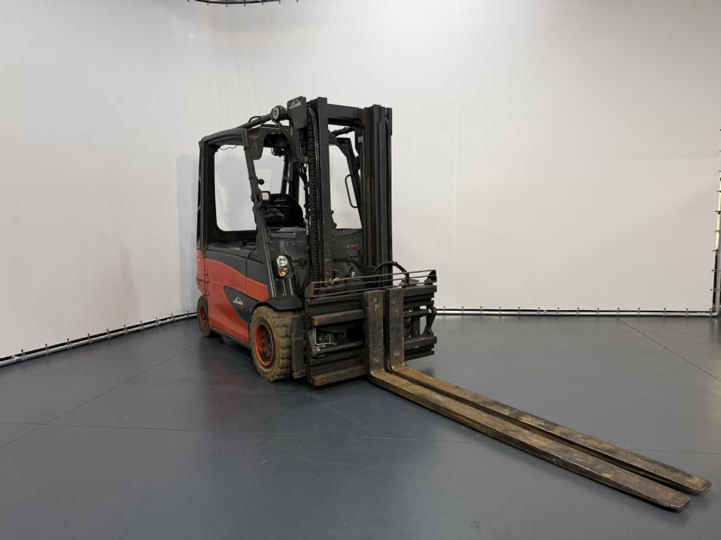 Used Forklift Truck LINDE E50HL-01 ELEKTRO VIERRADFRONTSTAPLER (13039527)